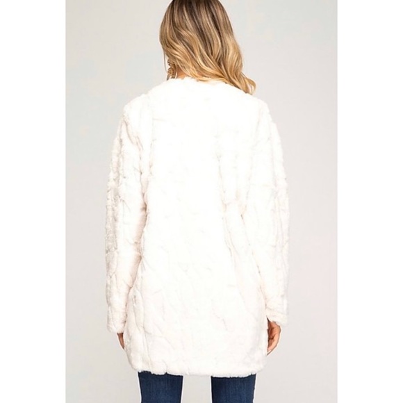 Cream Fur Lapel Open Cardigan - Picture 4 of 11